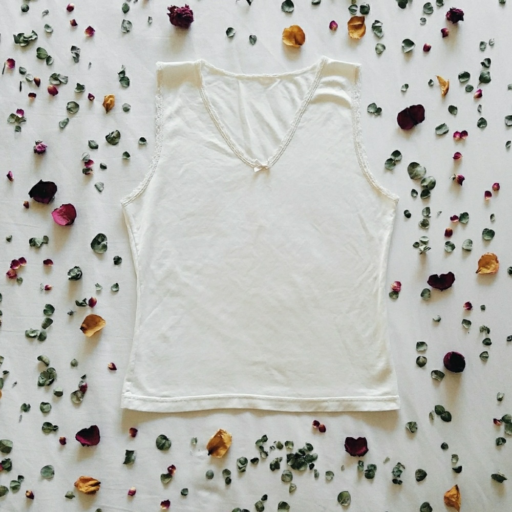2 Silk Tops Black & White